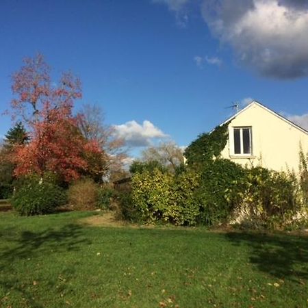 Bed and Breakfast La Marelle Avrillé-les-Ponceaux Exterior foto